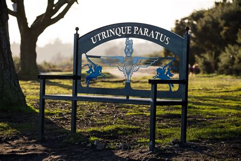 utrinque paratus meaning